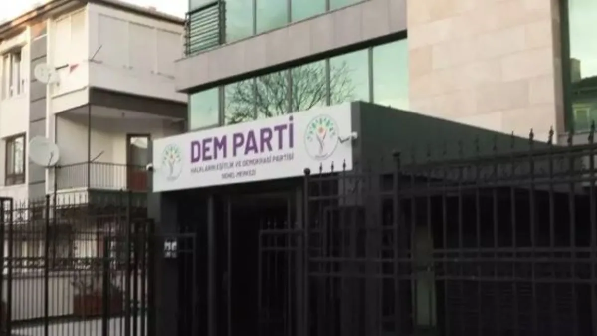 DEM Partili belediyelerdeki işten çıkarmalar için Bakanlık harekete geçti